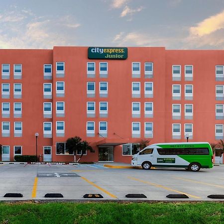 City Express Junior By Marriott Tuxtla Gutierrez Poliforum Extérieur photo