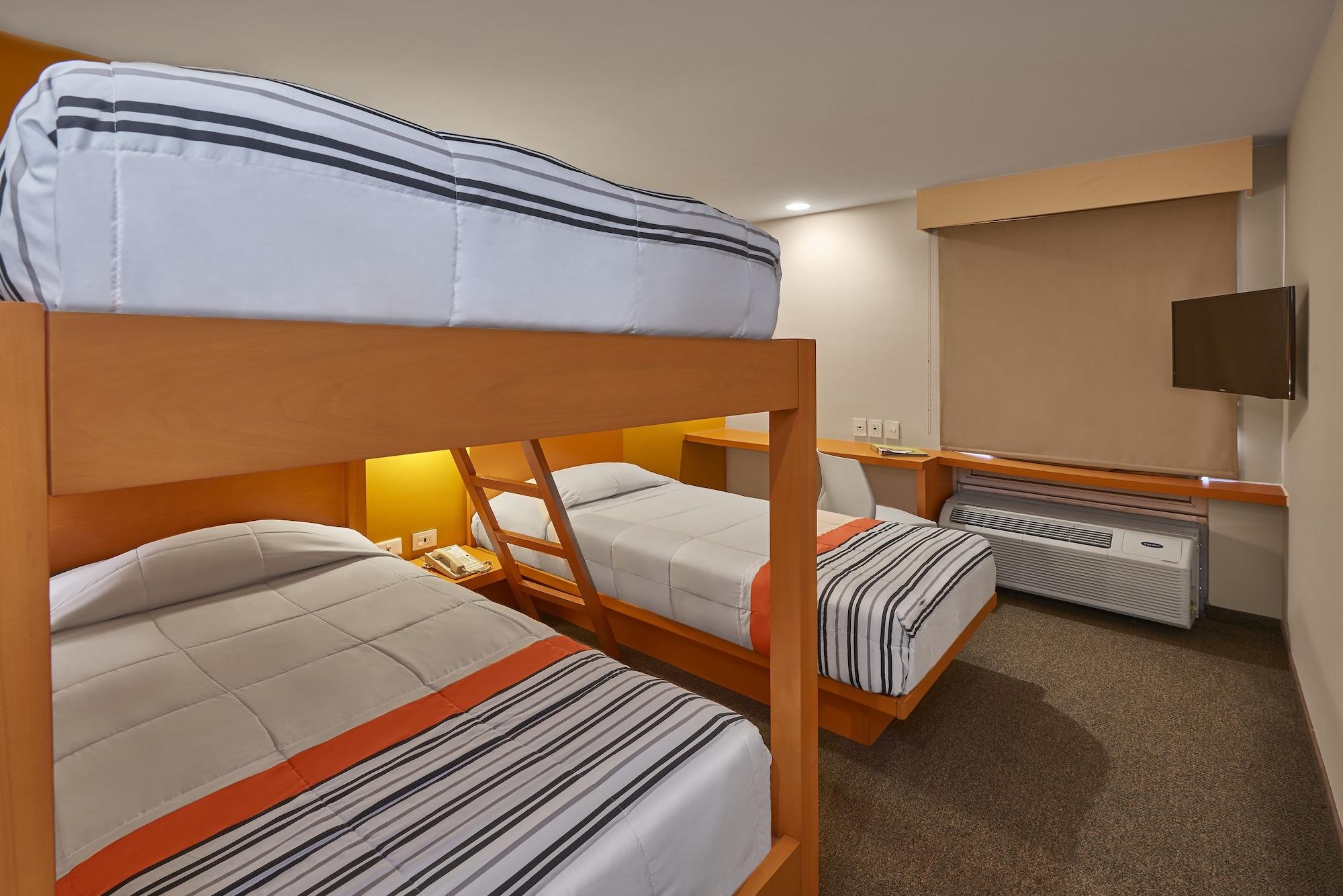 City Express Junior By Marriott Tuxtla Gutierrez Poliforum Extérieur photo