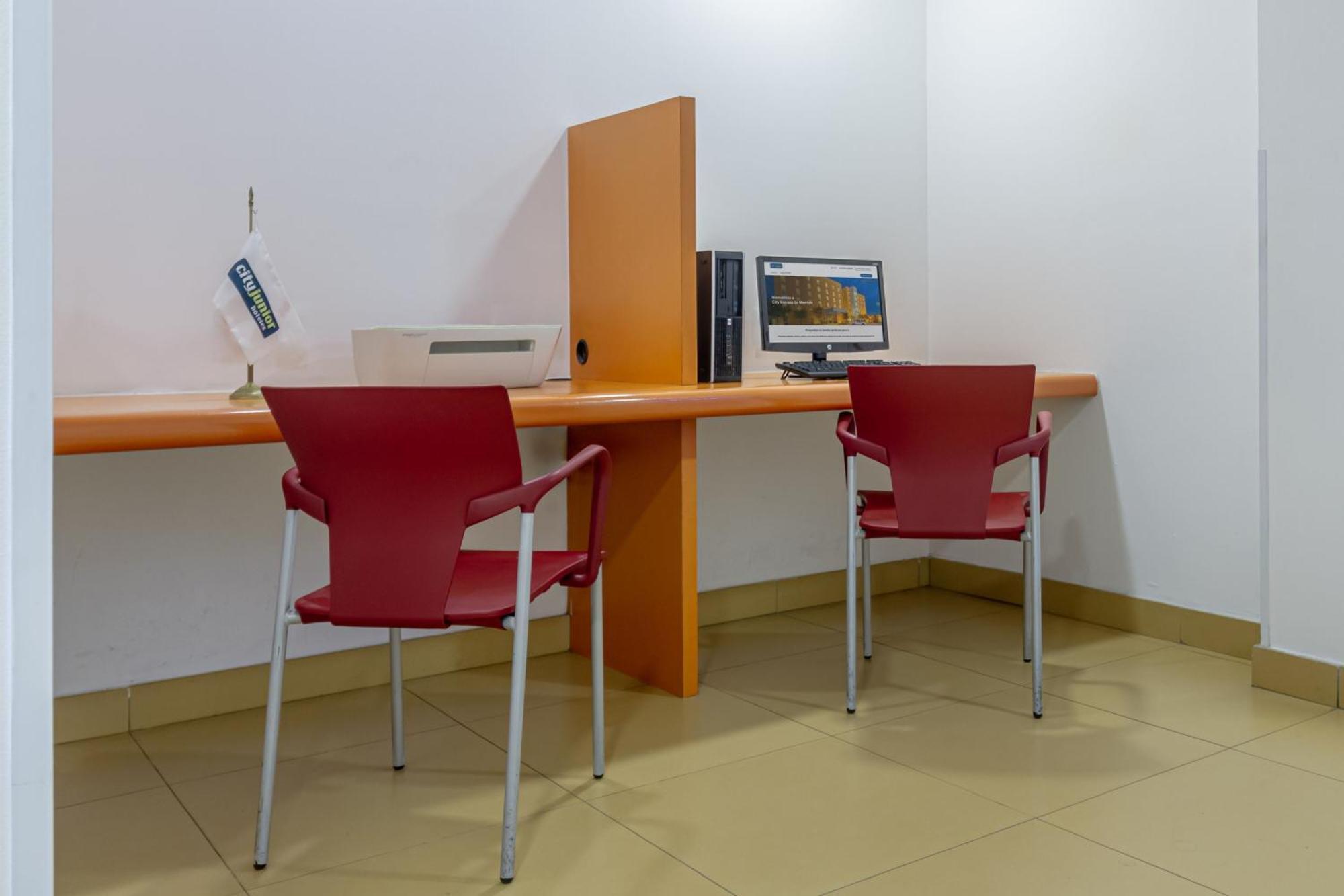 City Express Junior By Marriott Tuxtla Gutierrez Poliforum Extérieur photo
