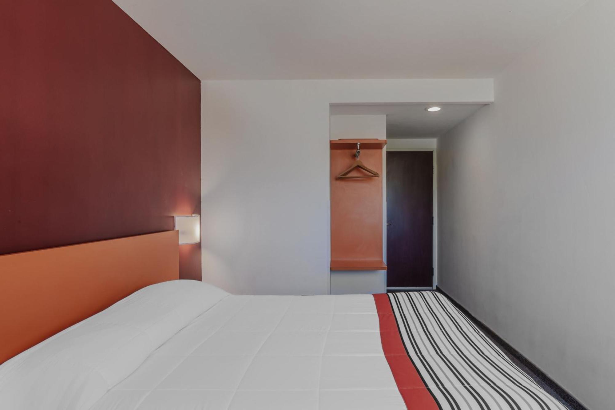City Express Junior By Marriott Tuxtla Gutierrez Poliforum Extérieur photo
