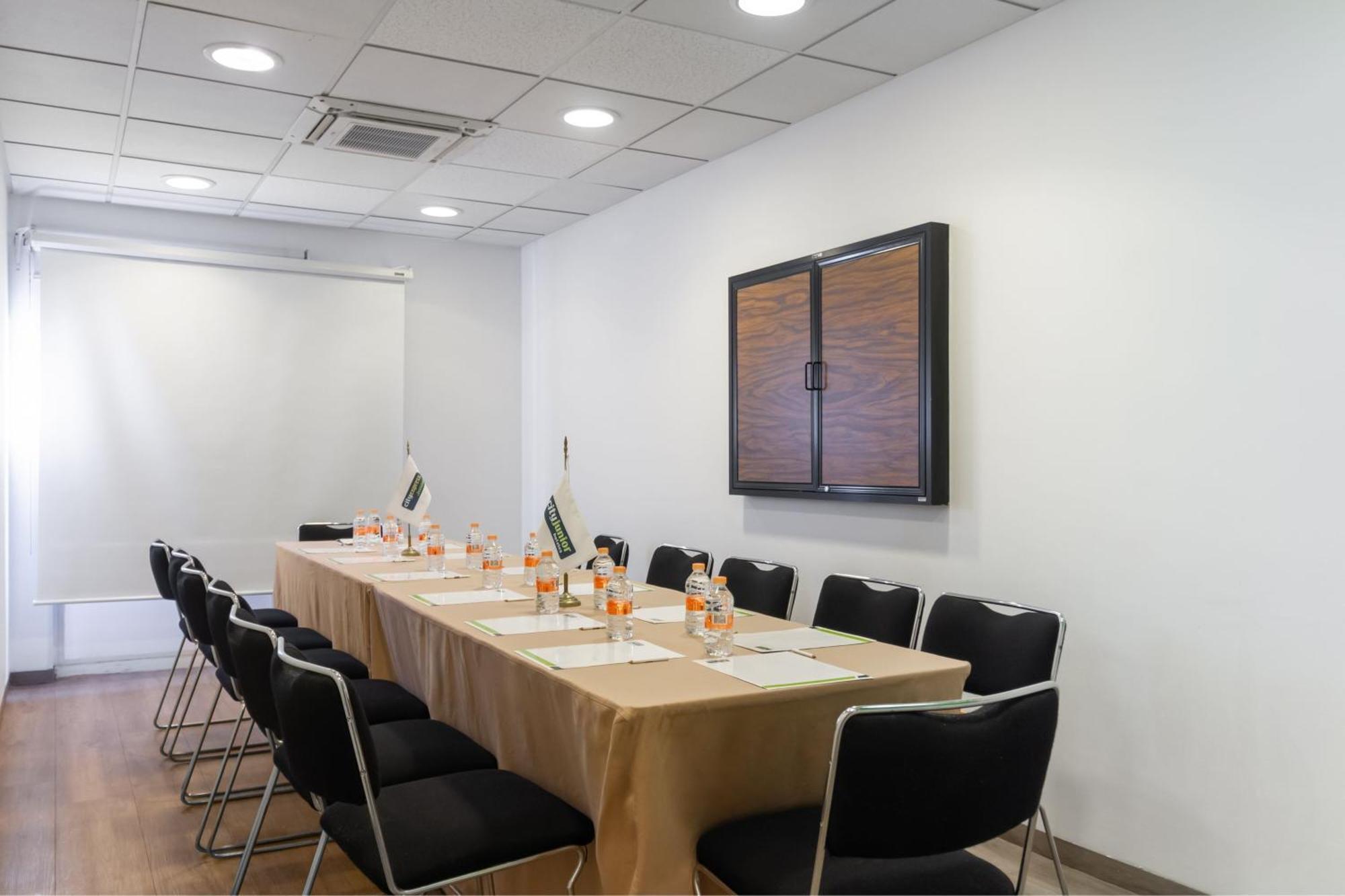 City Express Junior By Marriott Tuxtla Gutierrez Poliforum Extérieur photo