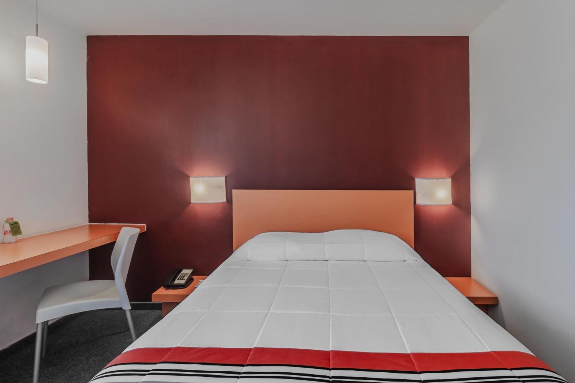 City Express Junior By Marriott Tuxtla Gutierrez Poliforum Extérieur photo