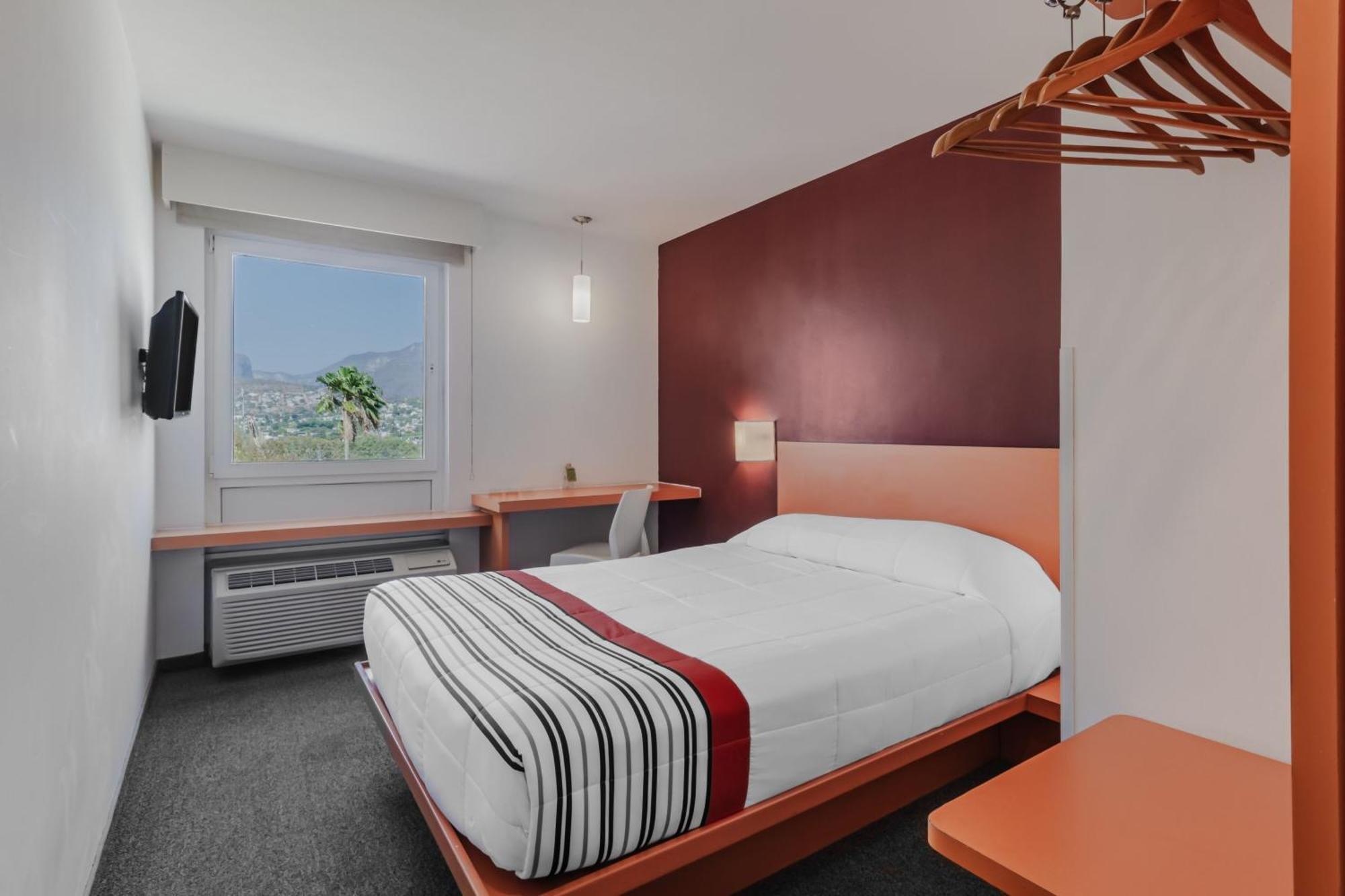City Express Junior By Marriott Tuxtla Gutierrez Poliforum Extérieur photo