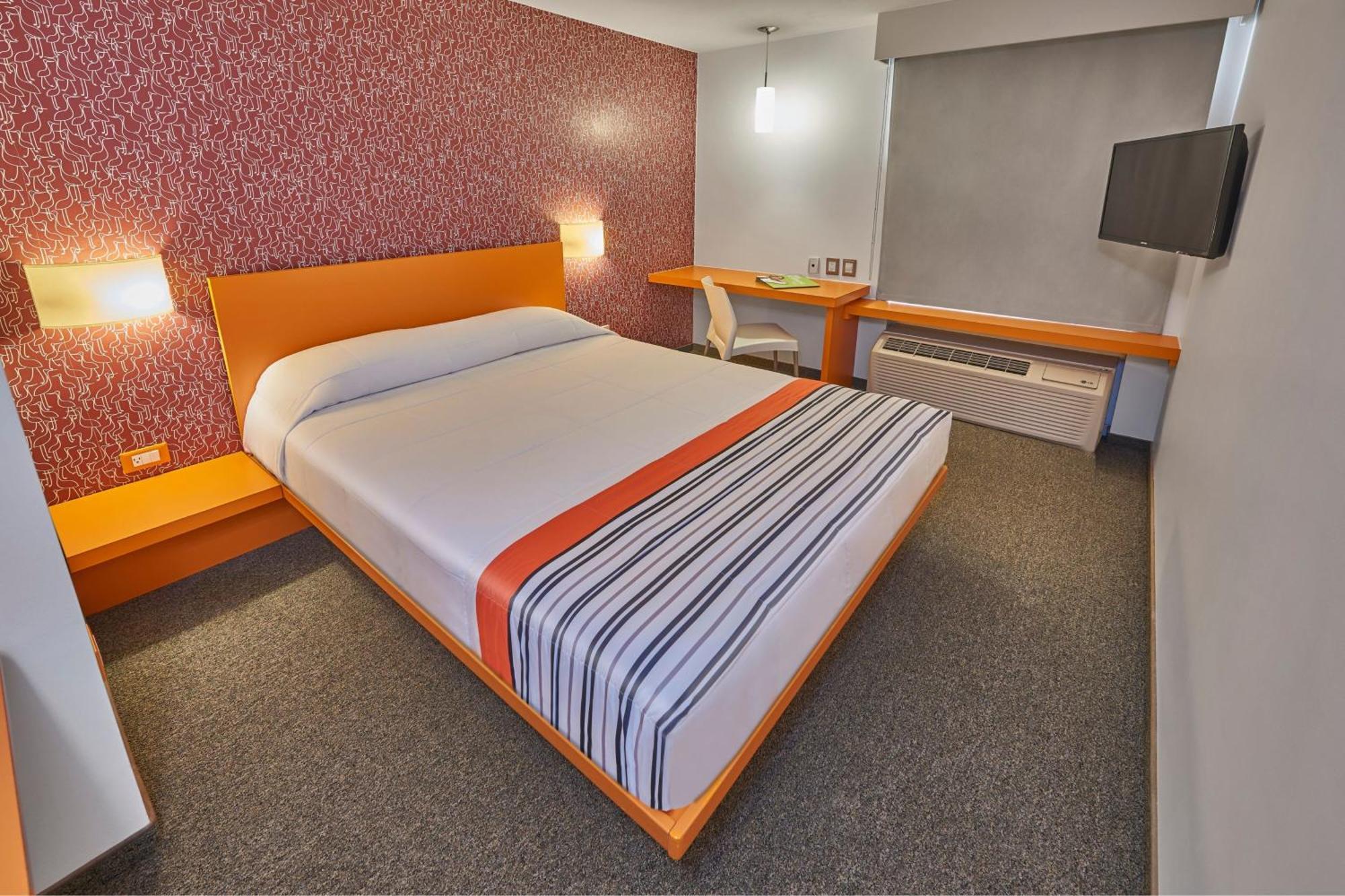 City Express Junior By Marriott Tuxtla Gutierrez Poliforum Extérieur photo